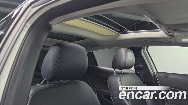 Mercedes-Benz GLA-Class 2015 — photo 17