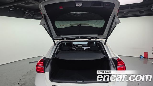 Mercedes-Benz GLA-Class 2015 — photo 20