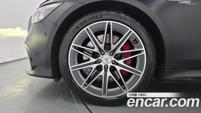 Mercedes-Benz AMG GT 2023 — photo 5