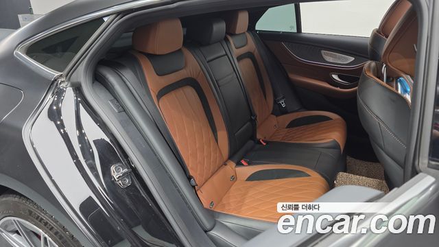 Mercedes-Benz AMG GT 2023 — photo 11