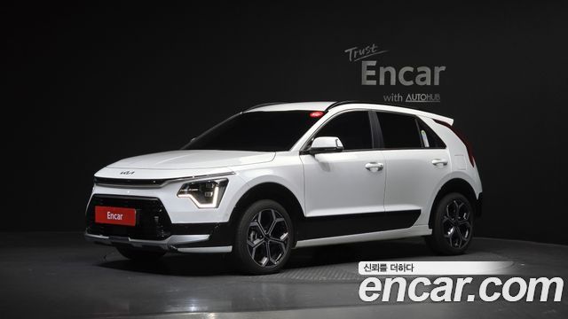 Kia Niro 2025 — photo 1