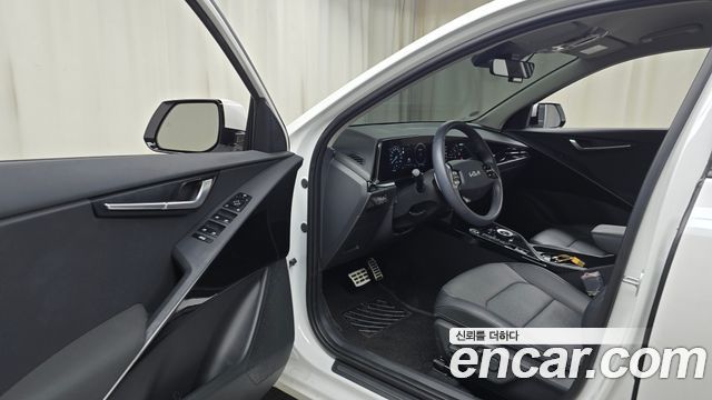 Kia Niro 2025 — photo 13
