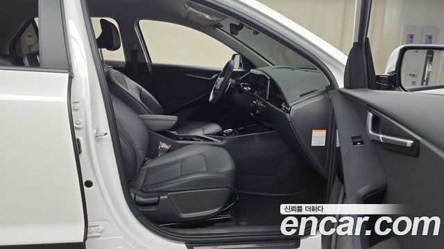 Kia Niro 2025 — photo 17