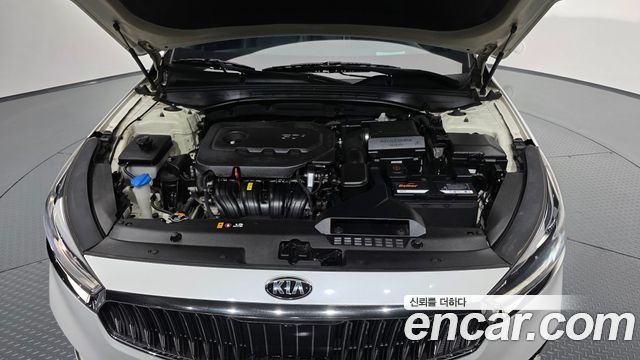 Kia K7 2016 — photo 6