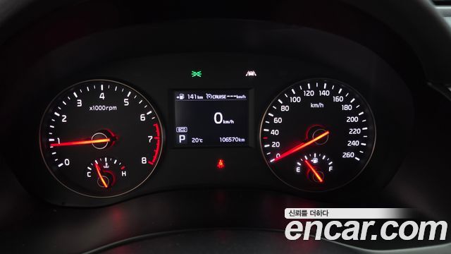 Kia K7 2016 — photo 11