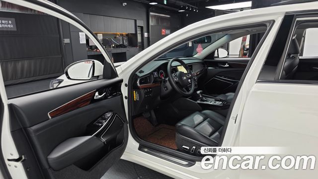 Kia K7 2016 — photo 13