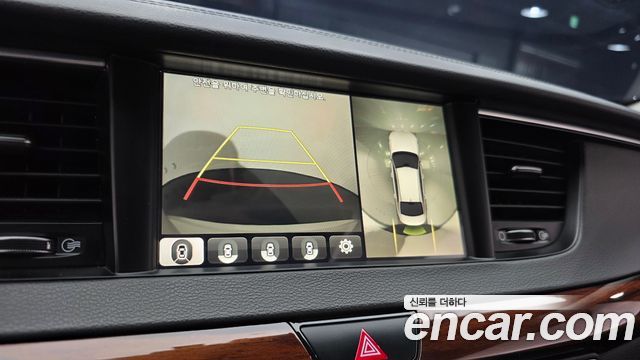 Kia K7 2016 — photo 21