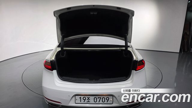 Kia K7 2016 — photo 26