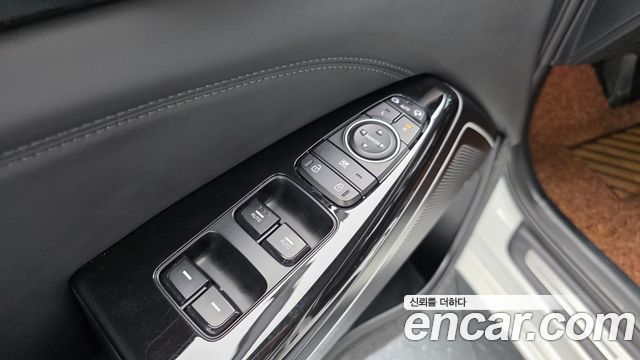 Kia K7 2016 — photo 34