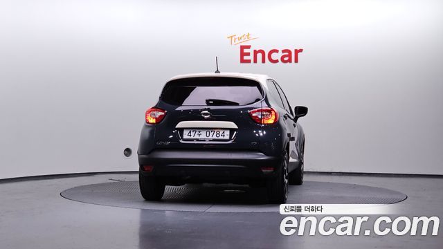 Renault Korea QM3 2016 — photo 4