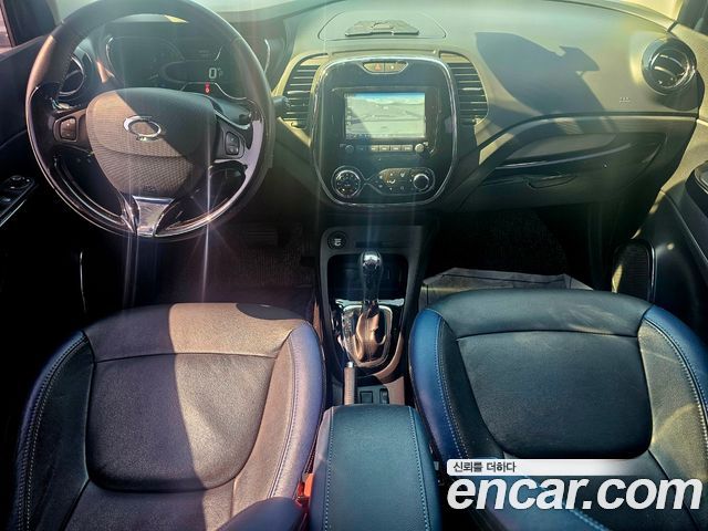Renault Korea QM3 2016 — photo 10