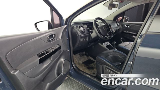 Renault Korea QM3 2016 — photo 13