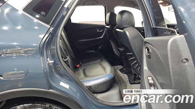 Renault Korea QM3 2016 — photo 17