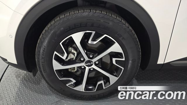 Kia Sportage 2023 — photo 5