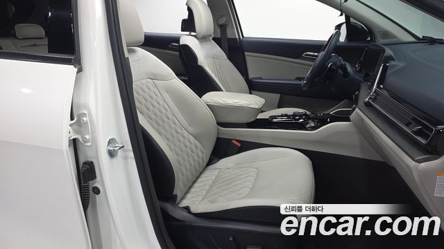 Kia Sportage 2023 — photo 12