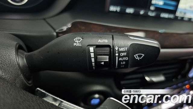 Genesis EQ900 2018 — photo 24