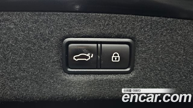 Genesis EQ900 2018 — photo 26