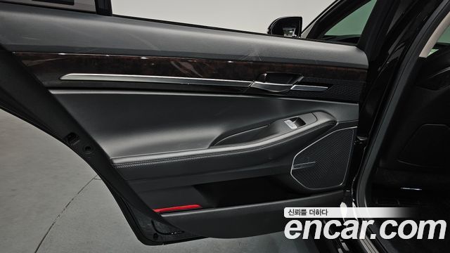 Genesis EQ900 2018 — photo 15
