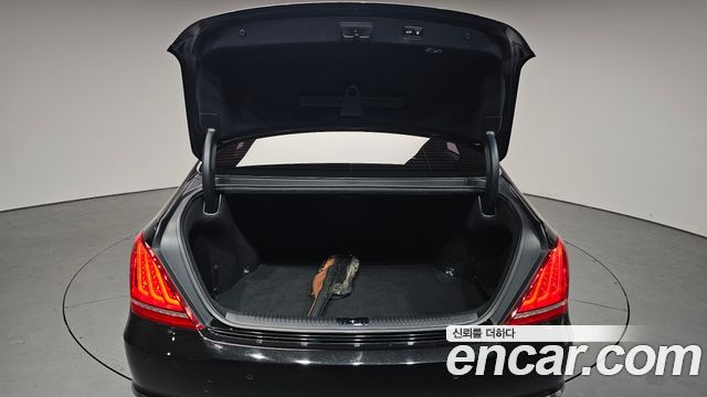 Genesis EQ900 2018 — photo 27
