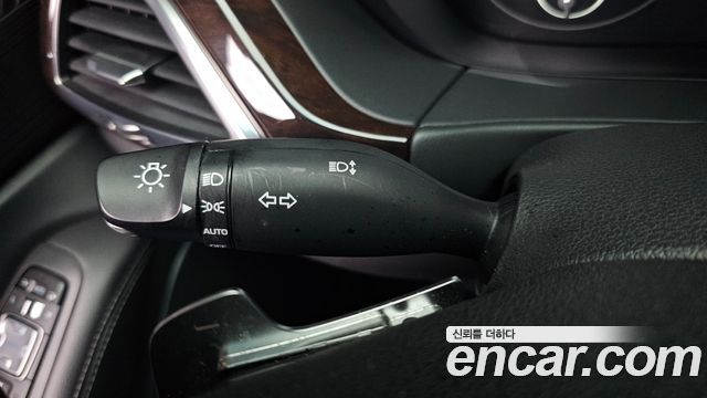 Genesis EQ900 2018 — photo 33