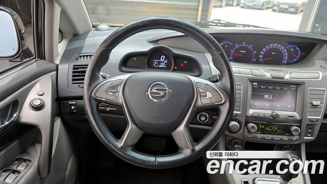 KG Mobility KORANDO 2016 — photo 19