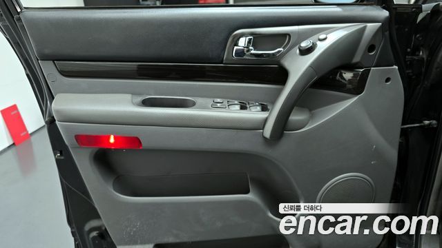 KG Mobility KORANDO 2016 — photo 14