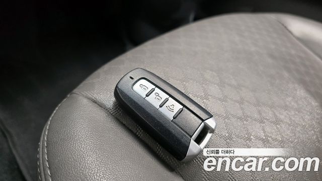 KG Mobility KORANDO 2016 — photo 27