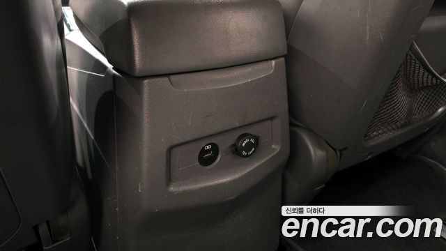 KG Mobility KORANDO 2016 — photo 31