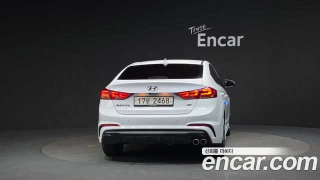 Hyundai AVANTE 2018 — photo 4
