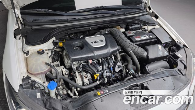 Hyundai AVANTE 2018 — photo 6