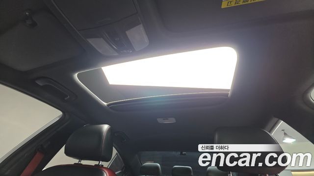 Hyundai AVANTE 2018 — photo 17