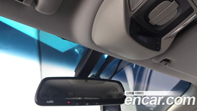 KG Mobility KORANDO 2017 — photo 25