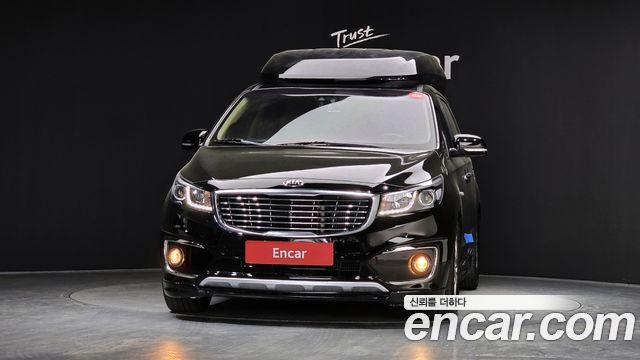 Kia Canival 2018 — photo 3