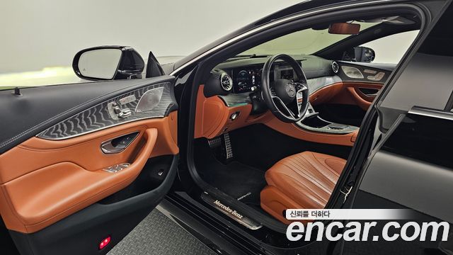 Mercedes-Benz CLS-Class 2022 — photo 13
