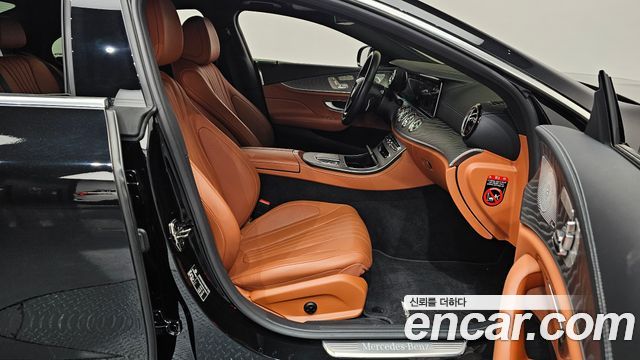 Mercedes-Benz CLS-Class 2022 — photo 17