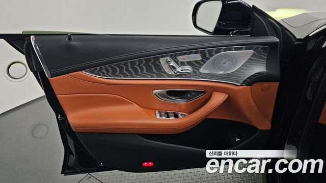 Mercedes-Benz CLS-Class 2022 — photo 14