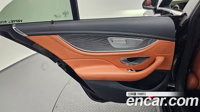 Mercedes-Benz CLS-Class 2022 — photo 15
