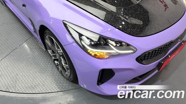 Kia Stinger 2019 — photo 8