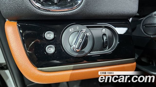 Mini Countryman 2022 — photo 17