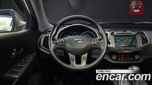 Kia Sportage 2016 — photo 13