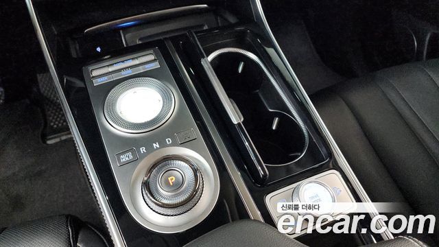 Genesis GV80 2021 — photo 12