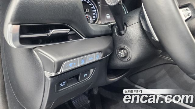 Genesis GV80 2021 — photo 27