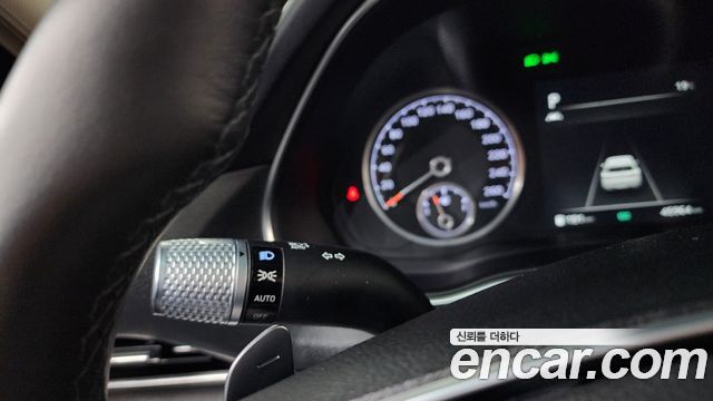 Genesis GV80 2021 — photo 28