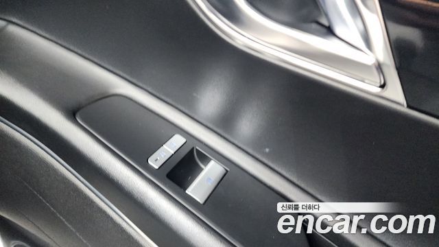 Genesis GV80 2021 — photo 39