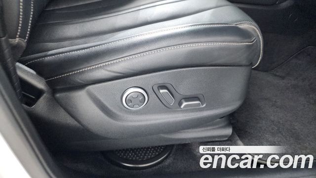 Genesis GV80 2021 — photo 40