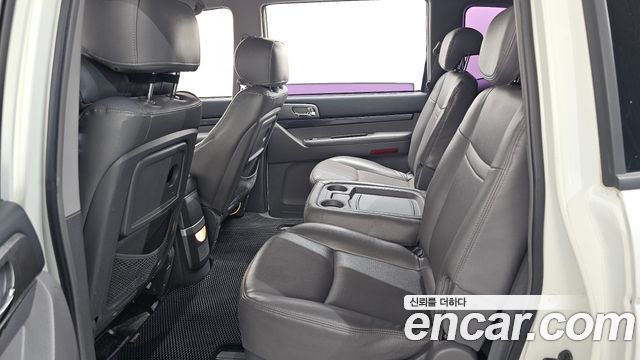 KG Mobility KORANDO 2014 — photo 17