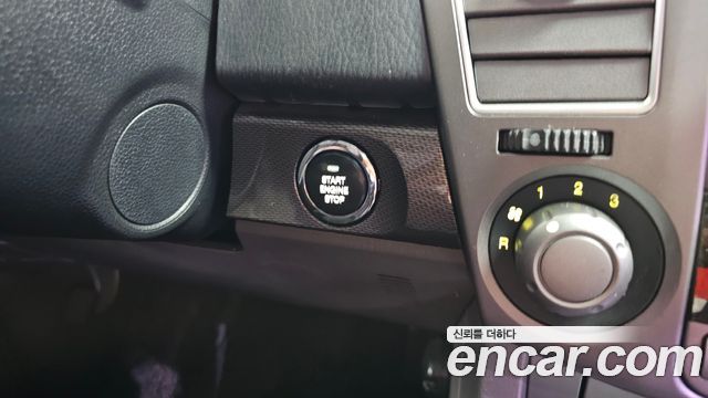 KG Mobility KORANDO 2014 — photo 24