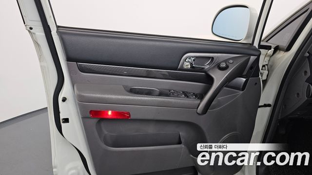 KG Mobility KORANDO 2014 — photo 14