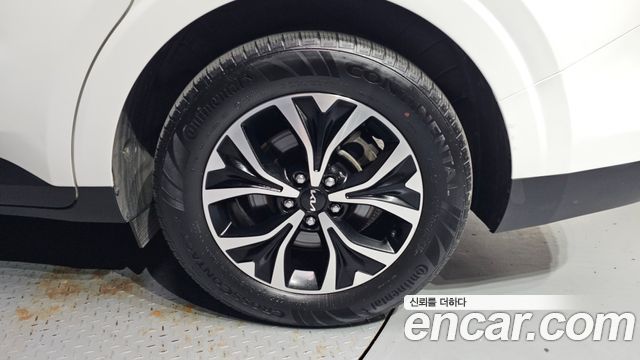 Kia Canival 2022 — photo 7