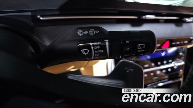 Kia Canival 2022 — photo 27